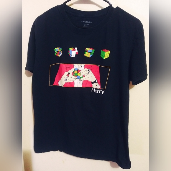 2018 Harry styles Rubiks shirt